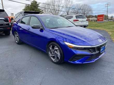 2025 Hyundai Elantra SEL Sport Sedan