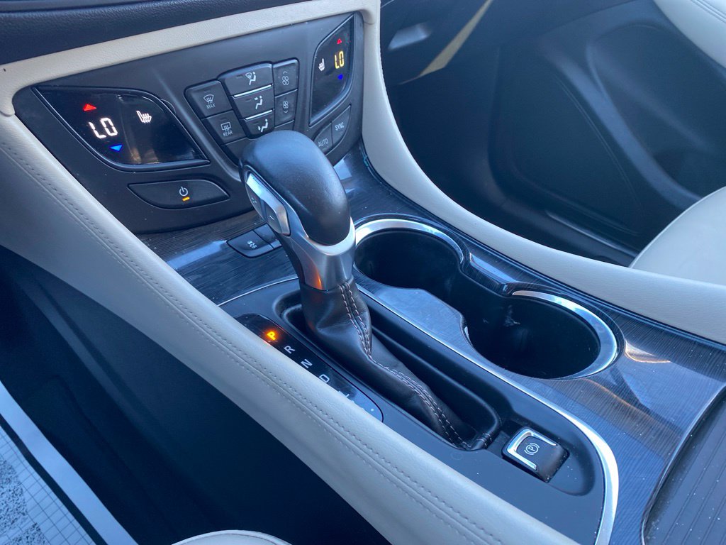 2017 Buick Envision Essence - Photo 21