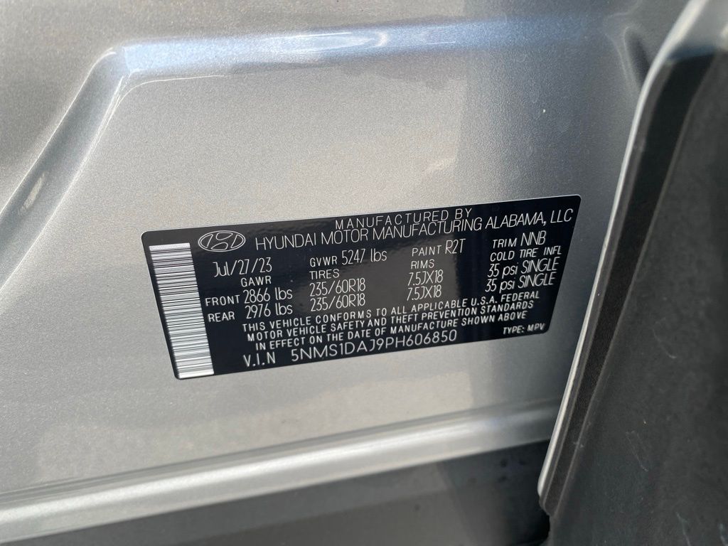 2023 Hyundai Santa Fe SE - Photo 25