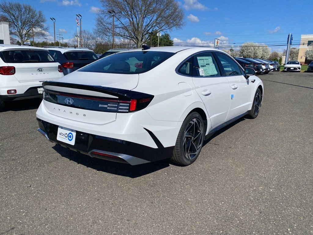New 2026 Hyundai Sonata SEL Sport Sedan
