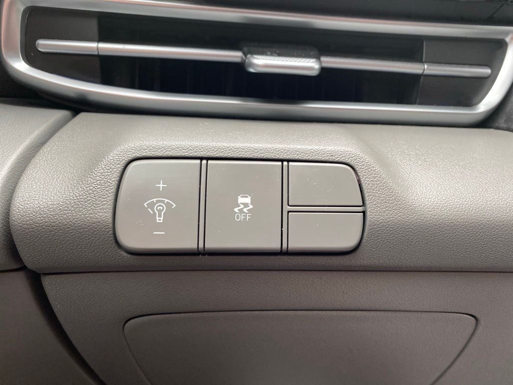 2024 Hyundai Elantra SEL - Photo 23
