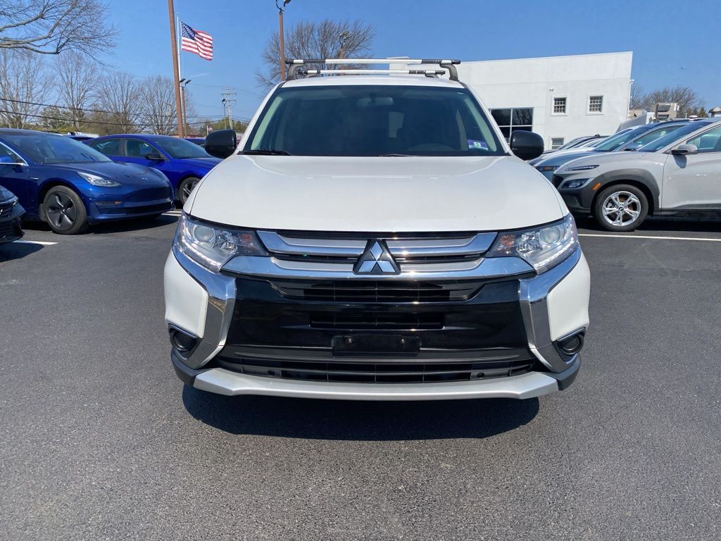 Used 2017 Mitsubishi Outlander ES with VIN JA4AZ2A31HZ055640 for sale in Shrewsbury, NJ