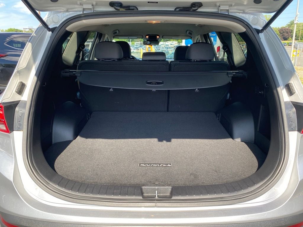 2023 Hyundai Santa Fe SE - Photo 16