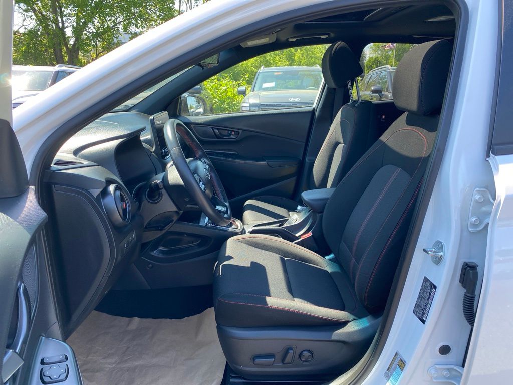 2023 Hyundai Kona N Line - Photo 16