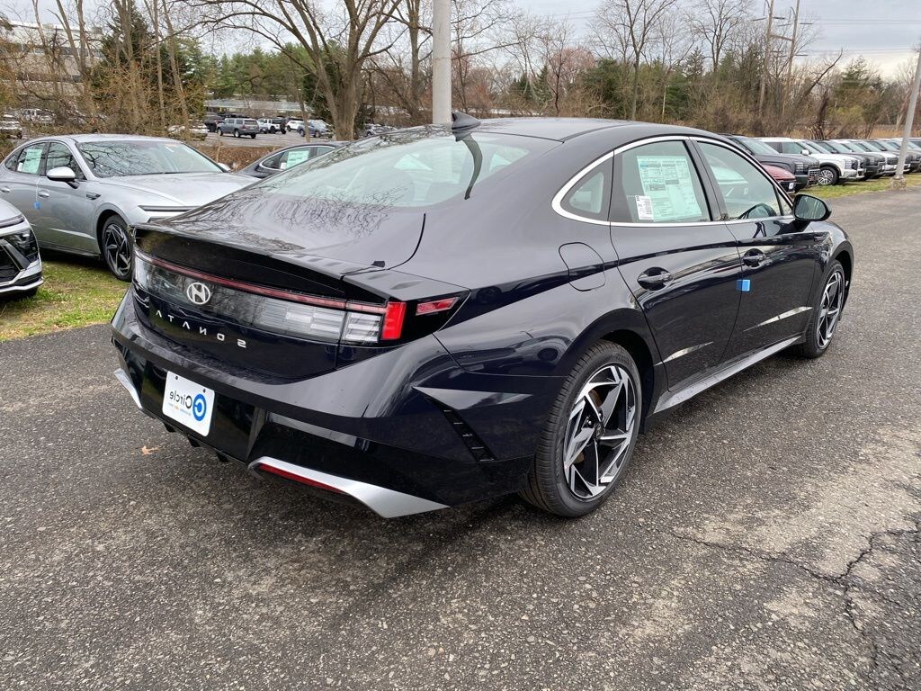 New 2026 Hyundai Sonata SEL Sport Sedan