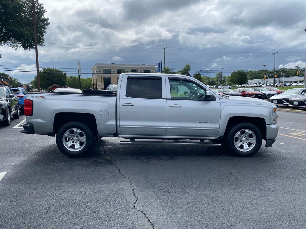 Used 2016 Chevrolet Silverado 1500 LT with VIN 3GCUKREC2GG362923 for sale in Shrewsbury, NJ