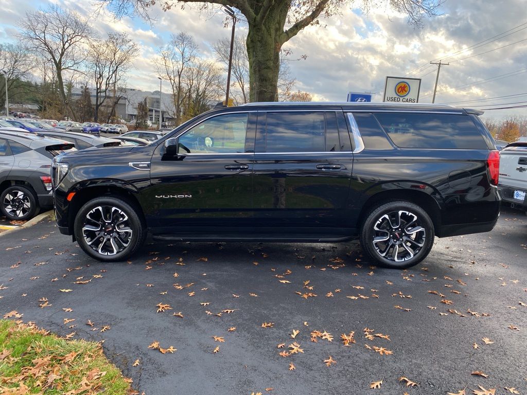 2024 Gmc Yukon XL SLE photo 4