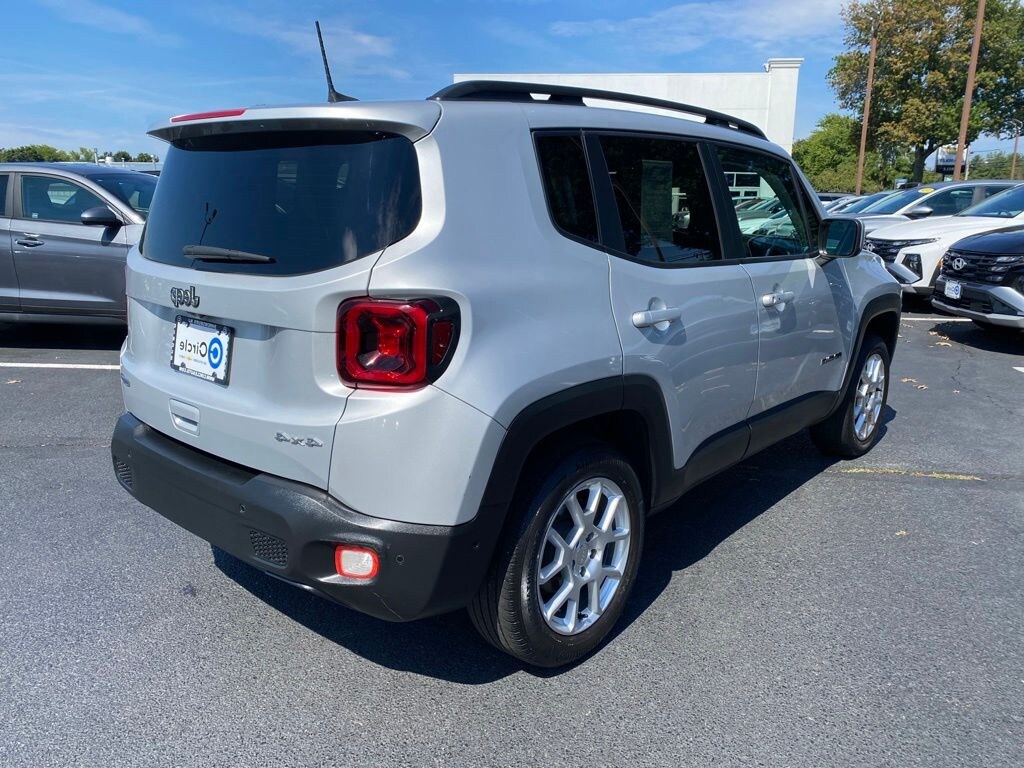 Used 2021 Jeep Renegade Latitude SUV