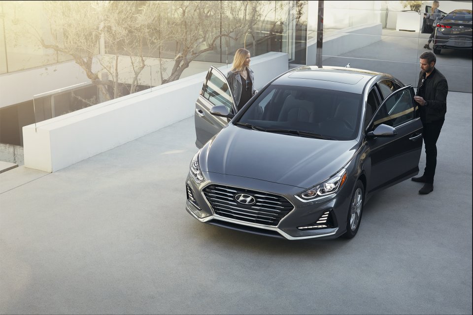 The New Hyundai Sonata Is The Comfortable Commuter Sedan You Re