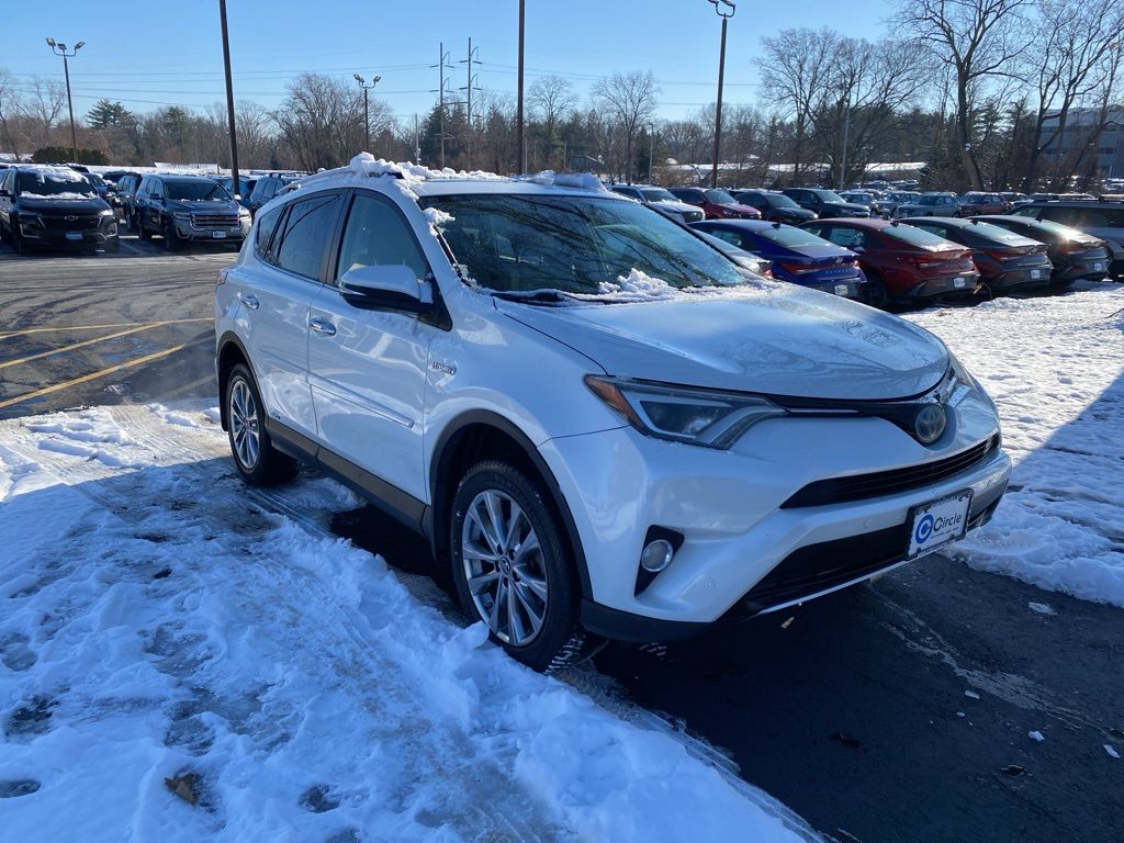 2016 Toyota RAV4 Limited's photo