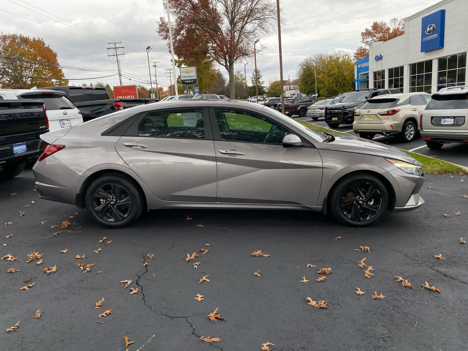 Used 2023 Hyundai Elantra SEL with VIN KMHLM4AG9PU511385 for sale in Shrewsbury, NJ