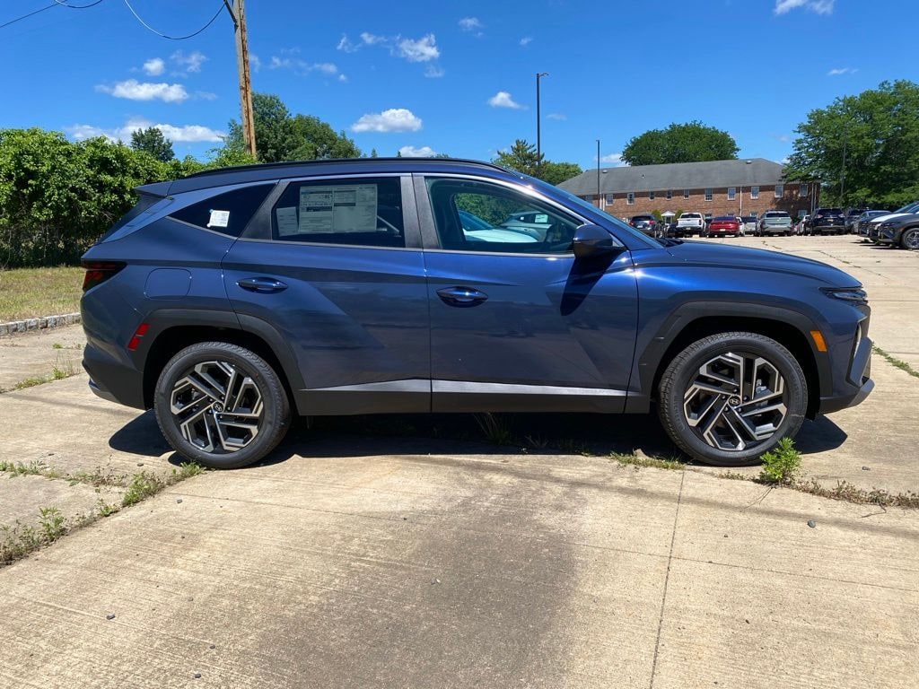 New 2026 Hyundai Tucson SEL AWD SUV