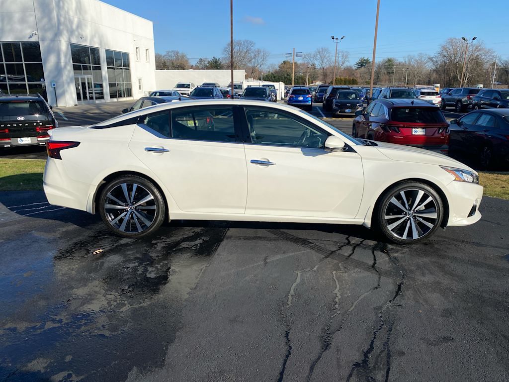 Used 2019 Nissan Altima Platinum with VIN 1N4BL4FVXKC102990 for sale in Shrewsbury, NJ