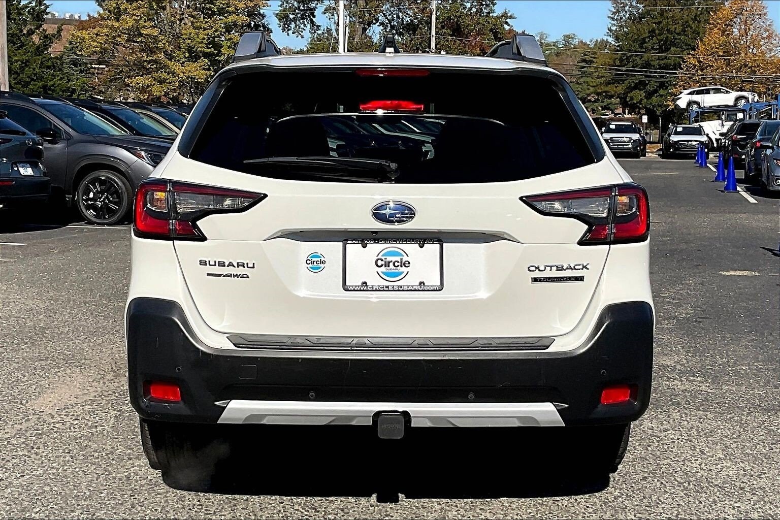 2024 Subaru Outback Touring XT photo 3