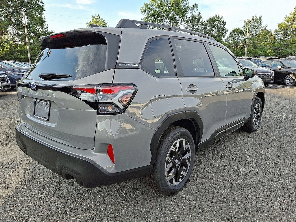 New 2025 Subaru Forester Premium SUV