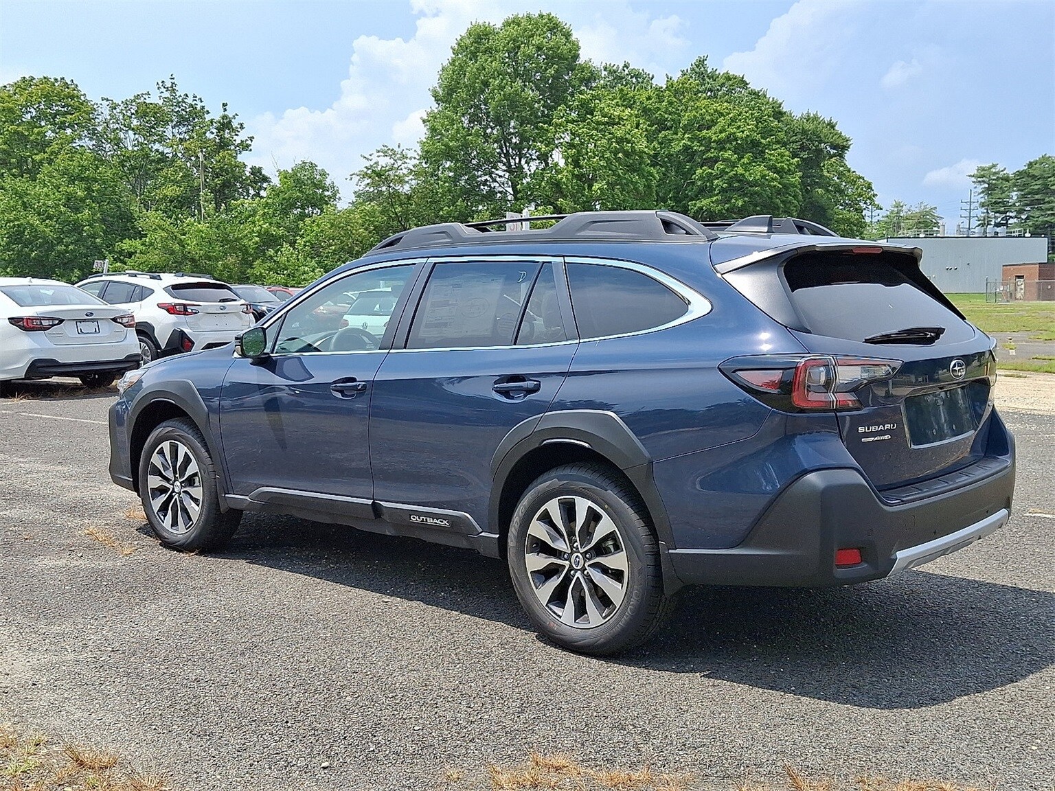 2025 Subaru Outback Limited photo 4