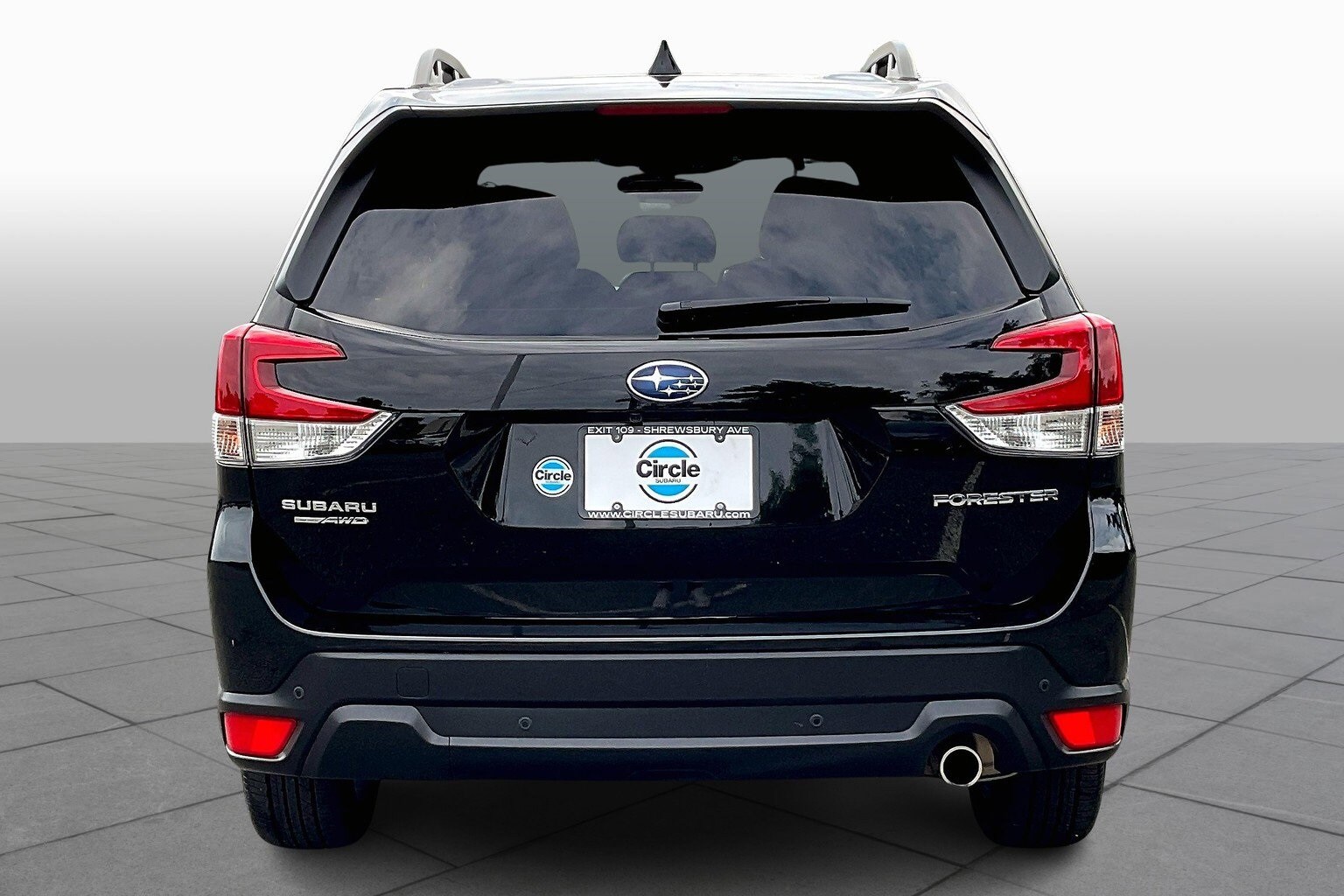 2024 Subaru Forester Limited photo 4