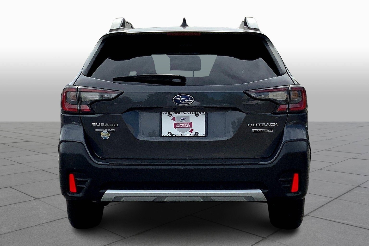 2021 Subaru Outback Touring photo 4