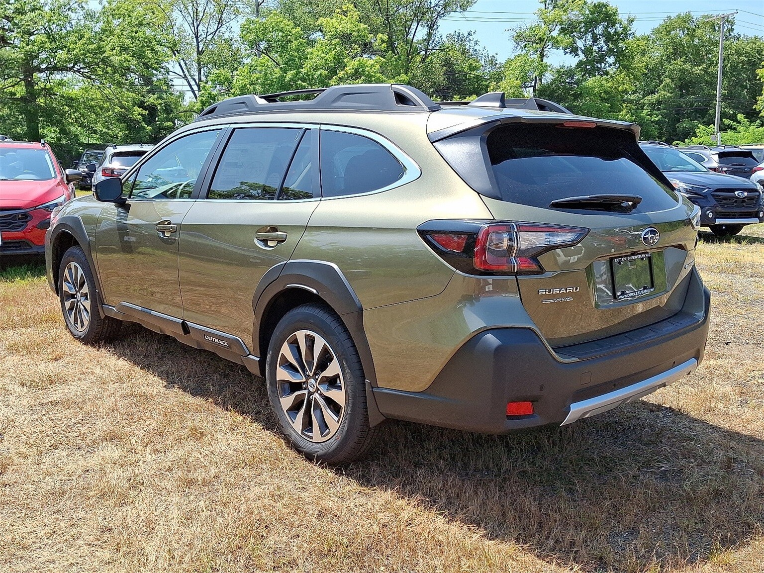 2025 Subaru Outback Limited photo 4