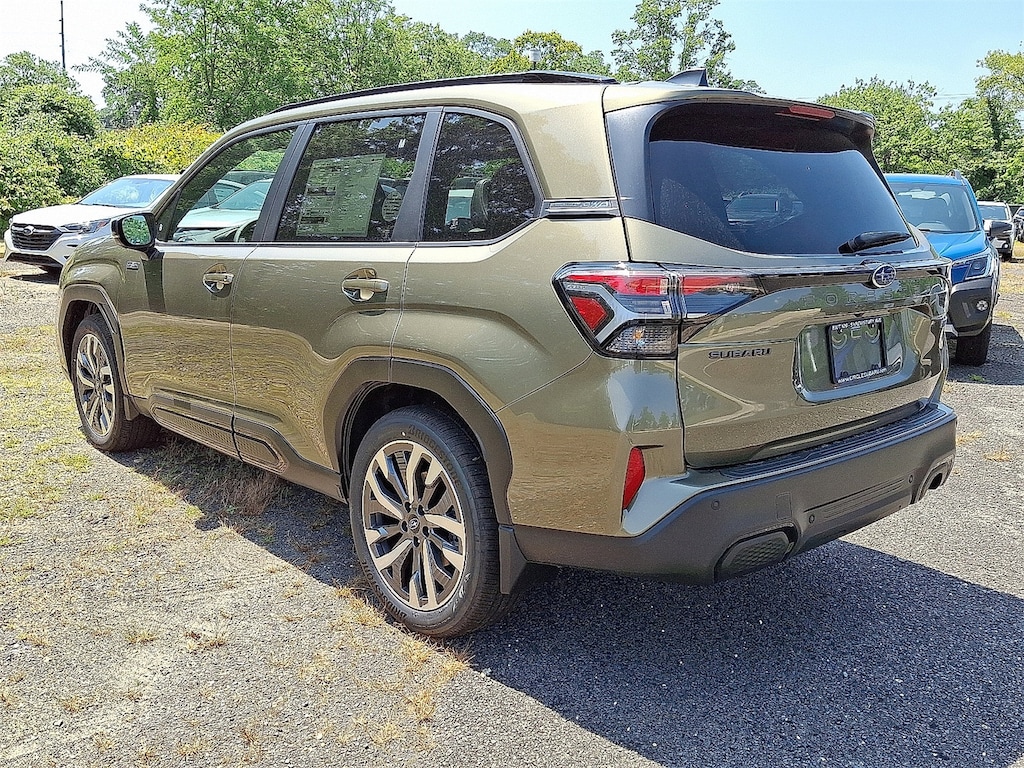 New 2025 Subaru Forester Hybrid Touring SUV