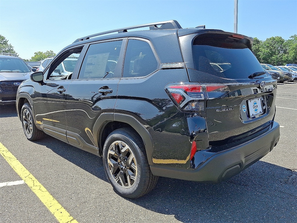 New 2025 Subaru Forester Premium SUV