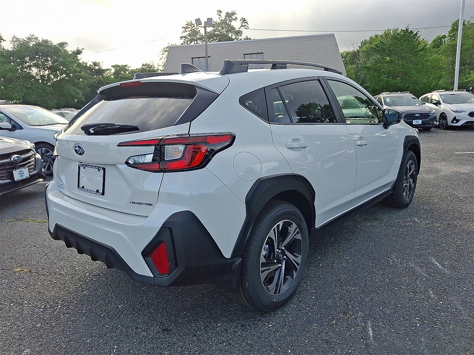 2025 Subaru Crosstrek Premium photo 3