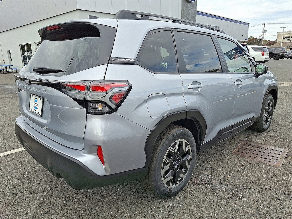 New 2025 Subaru Forester Premium SUV