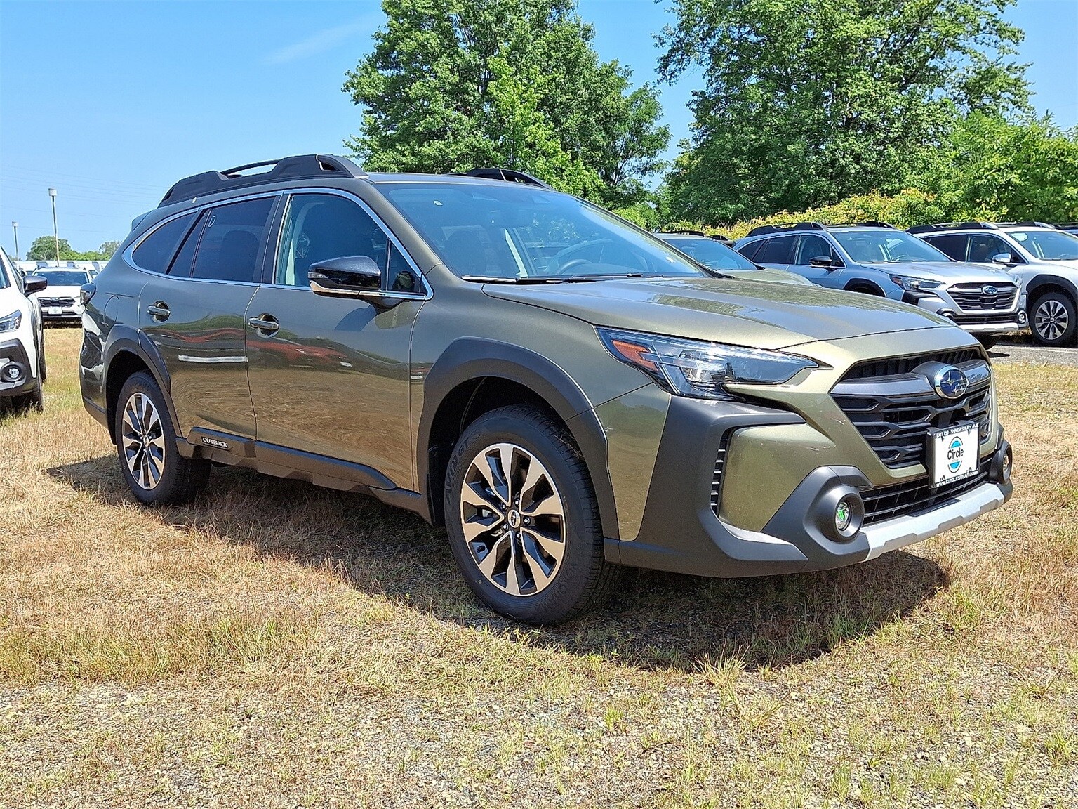 2025 Subaru Outback Limited photo 2