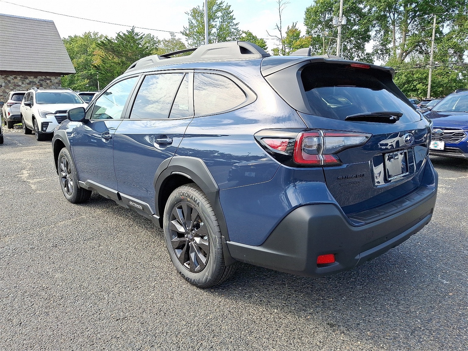 2025 Subaru Outback Onyx Edition photo 4