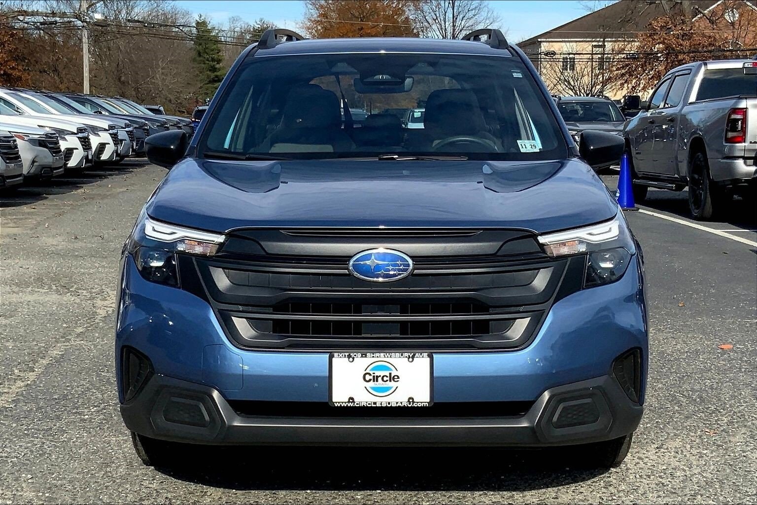 2025 Subaru Forester Base photo 3