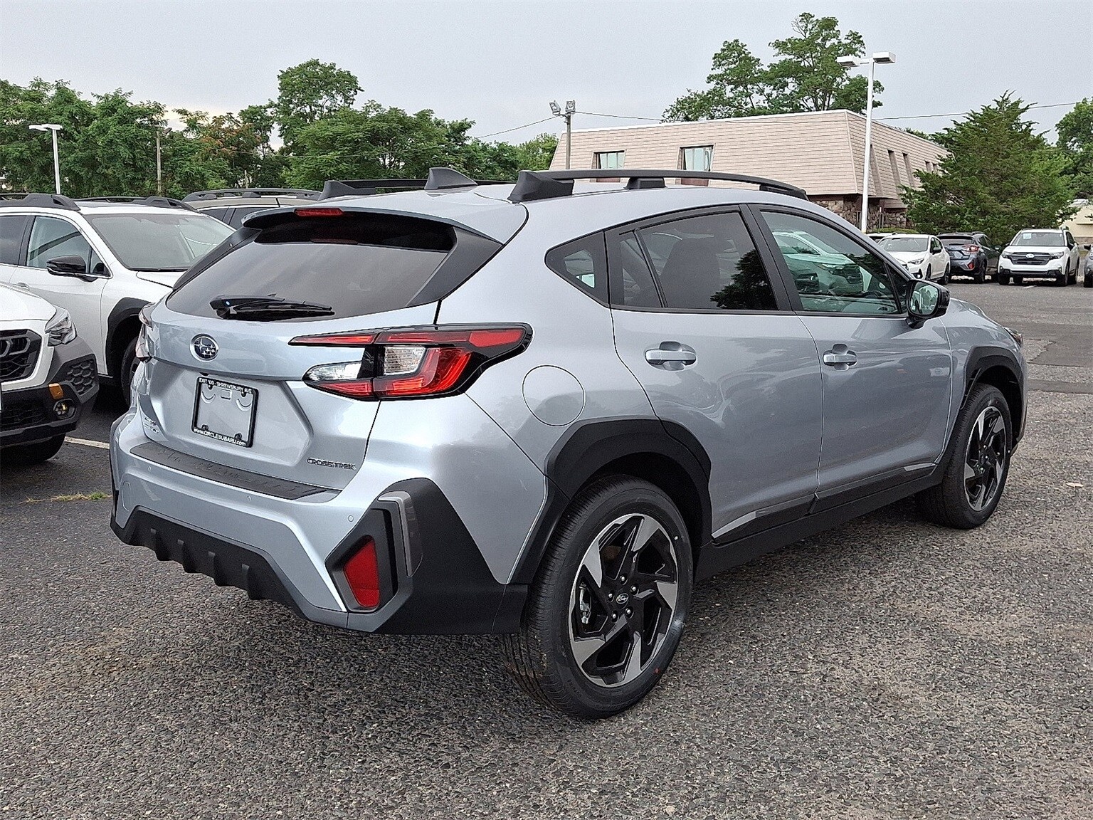 2025 Subaru Crosstrek Limited photo 3