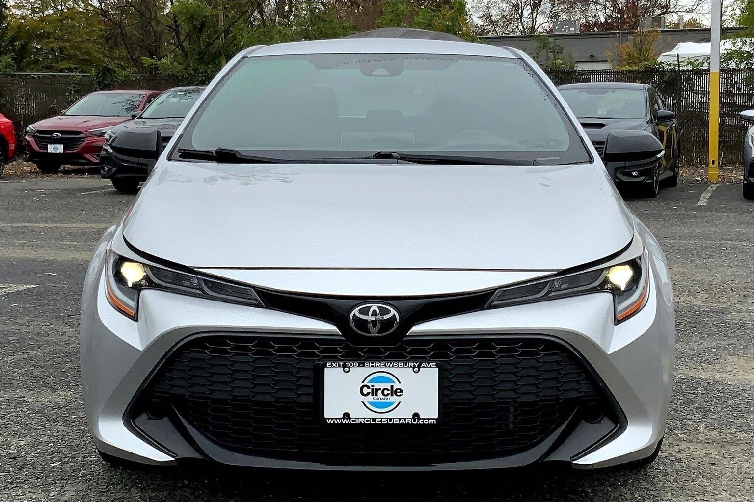 2020 Toyota Corolla SE photo 3