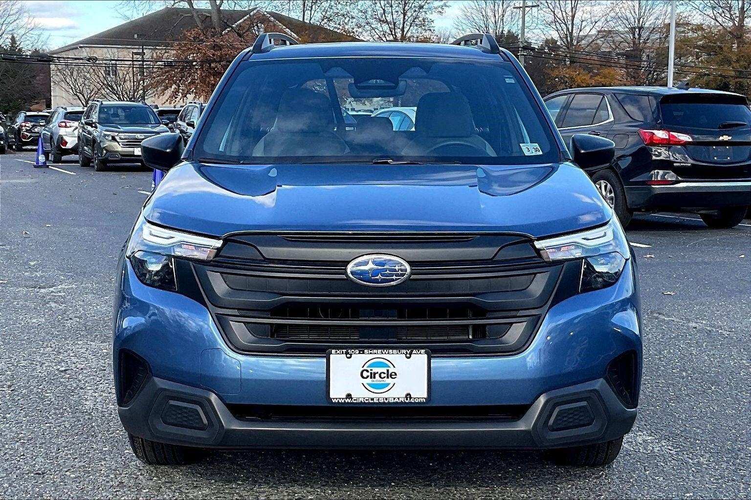 2025 Subaru Forester Base photo 3