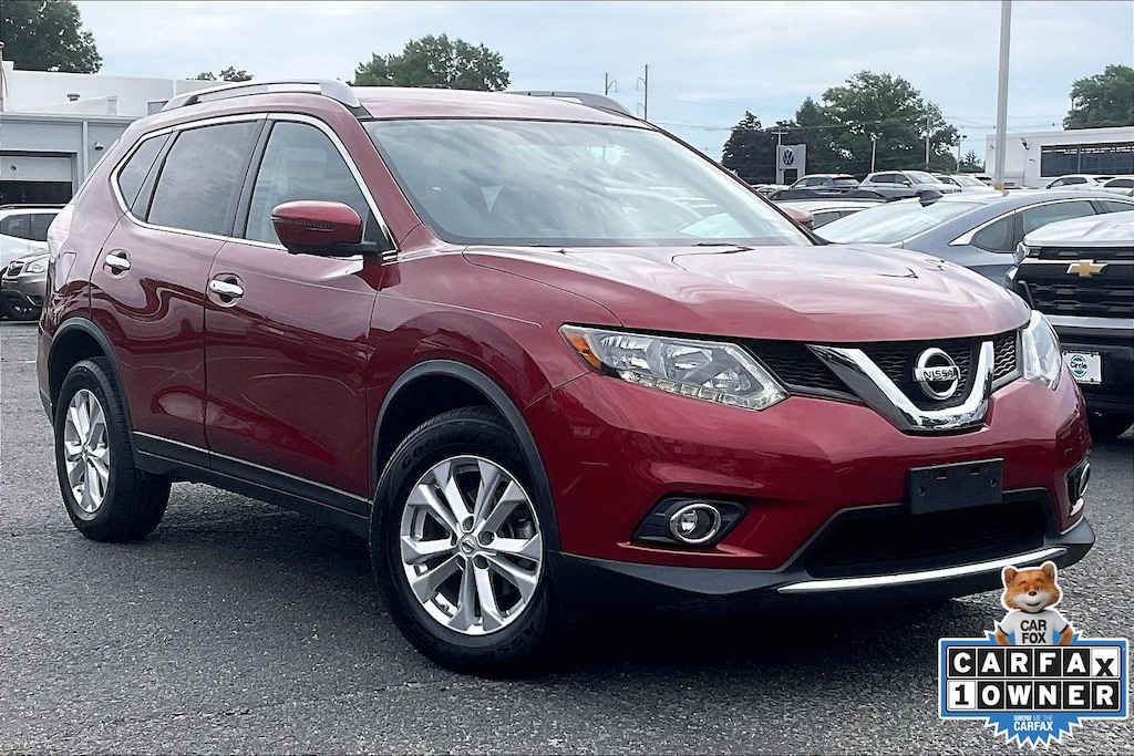Used 2016 Nissan Rogue SV SUV