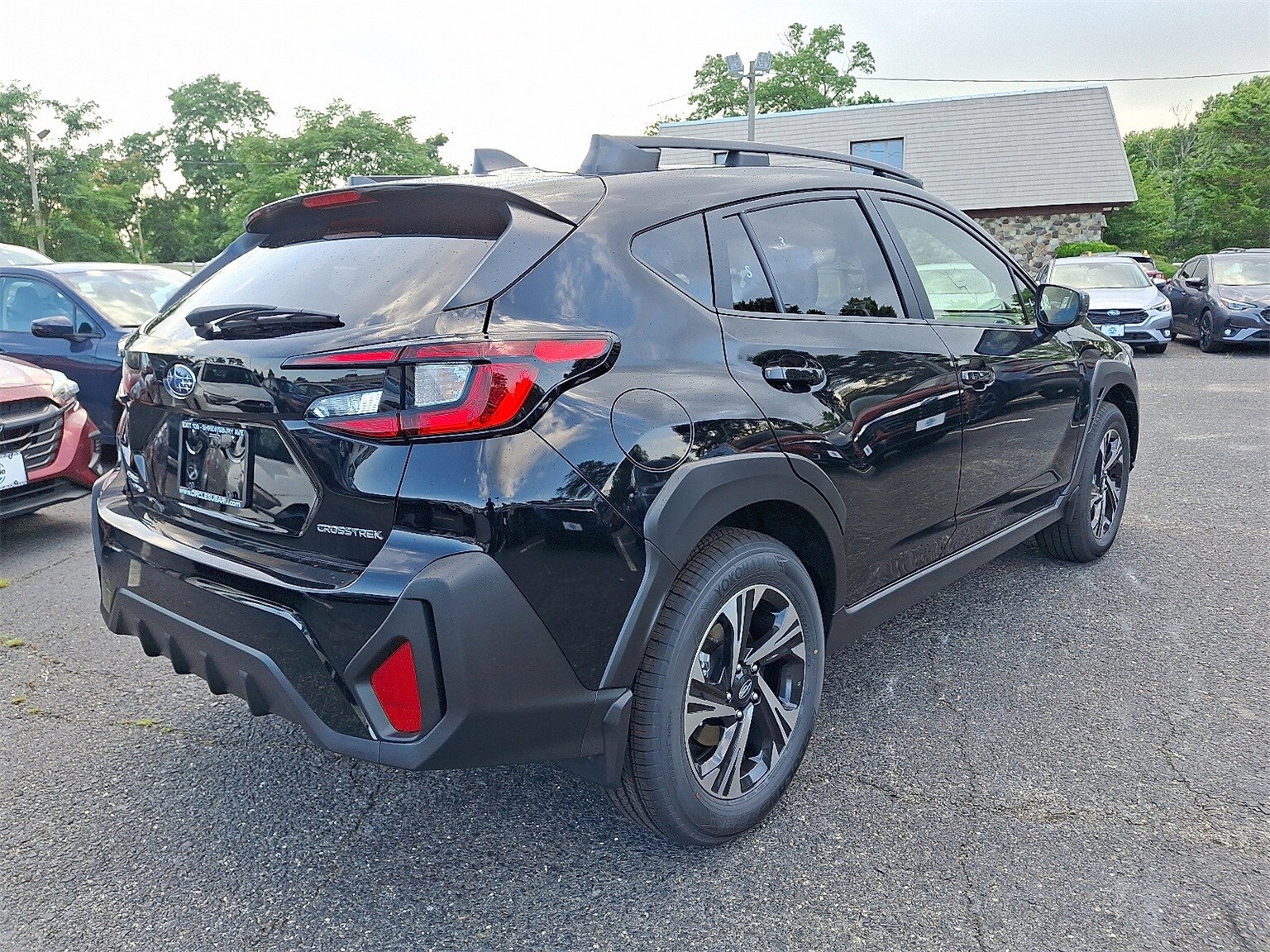 2025 Subaru Crosstrek Premium photo 2