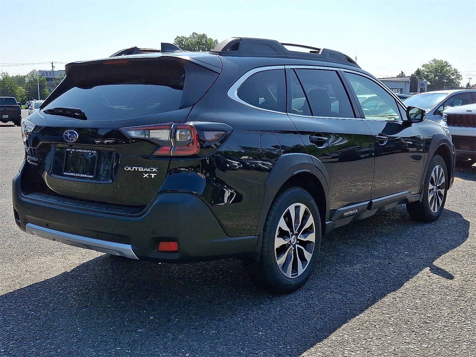 2025 Subaru Outback Limited XT photo 3
