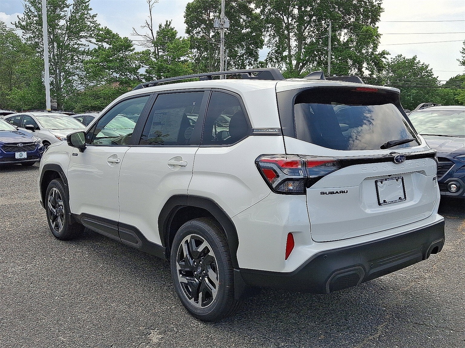 2025 Subaru Forester Limited photo 2