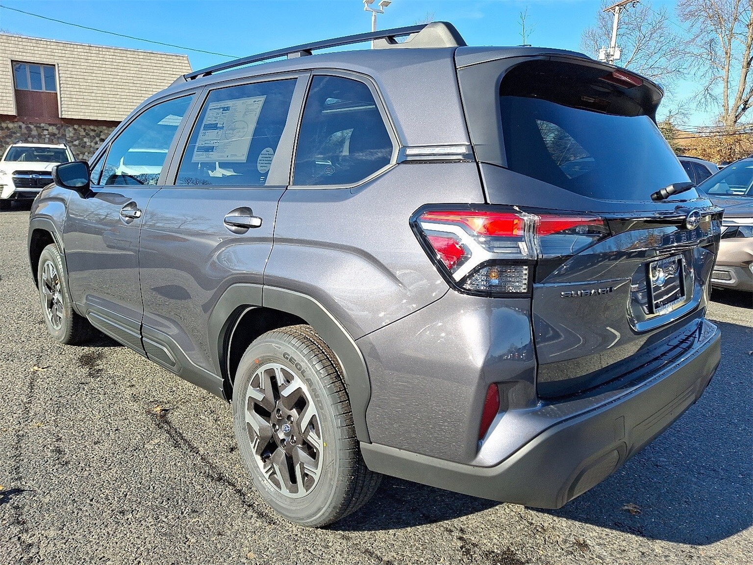 2026 Subaru Forester Premium photo 4