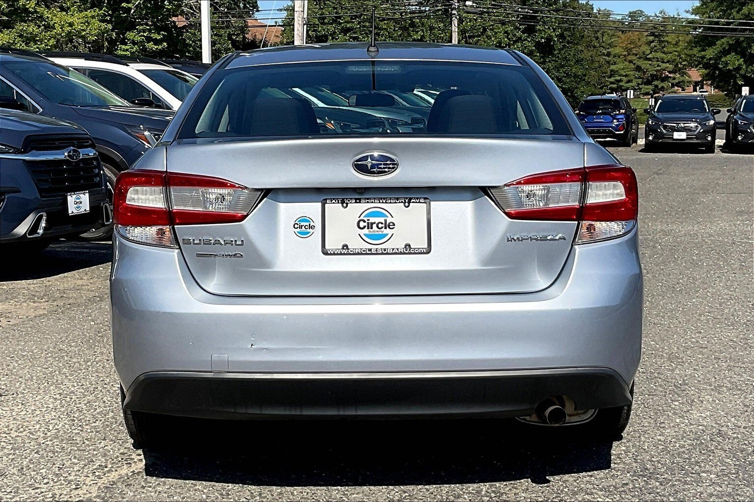 2023 Subaru Impreza Base photo 4