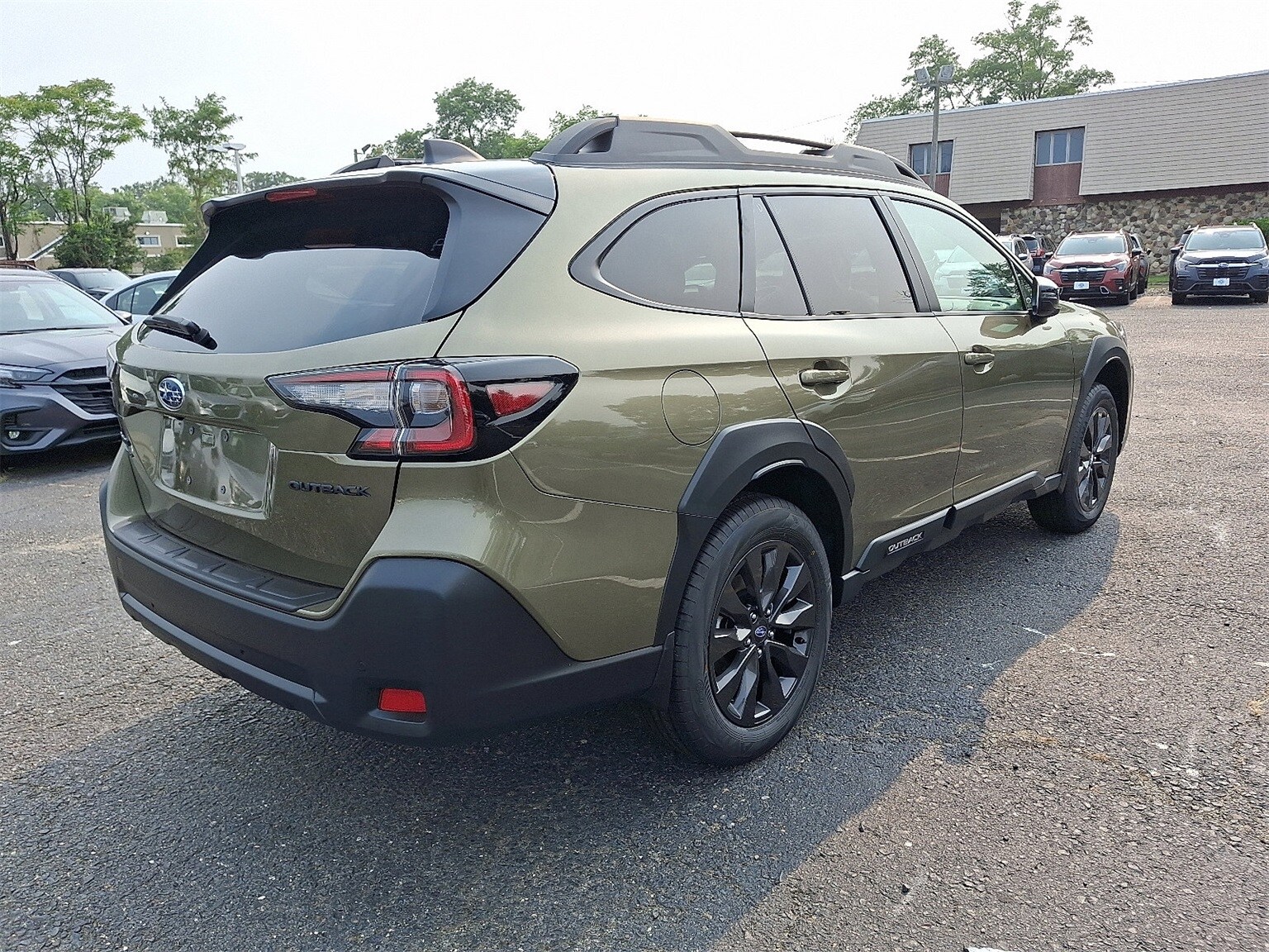 2025 Subaru Outback Onyx Edition photo 2