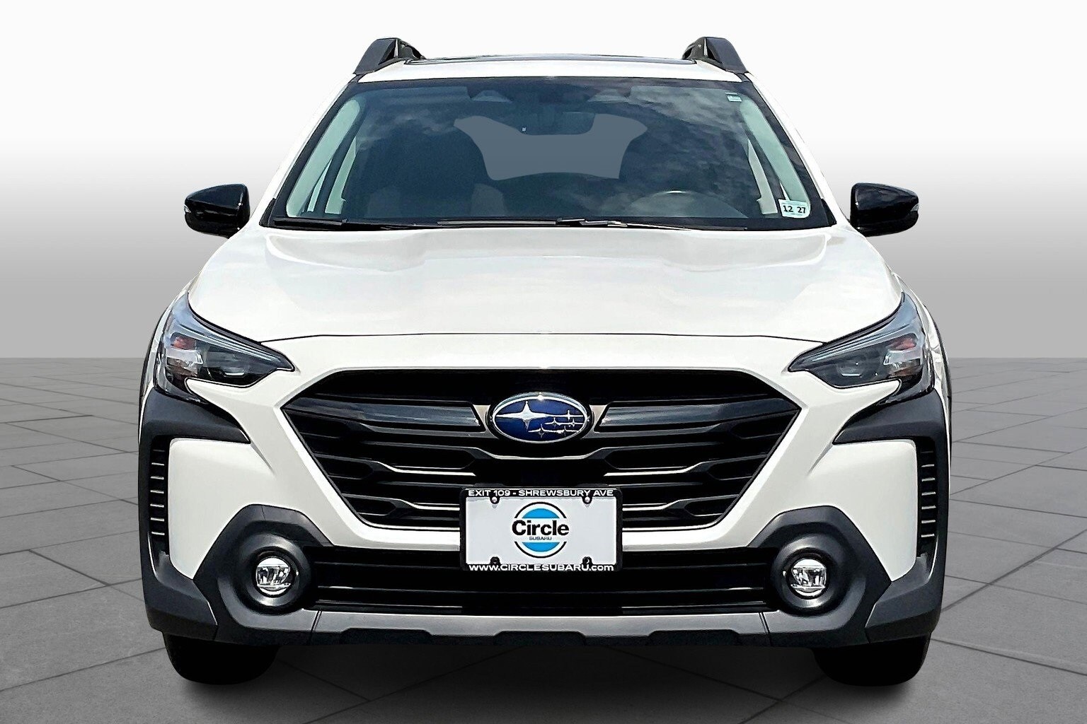 2023 Subaru Outback Onyx Edition photo 3