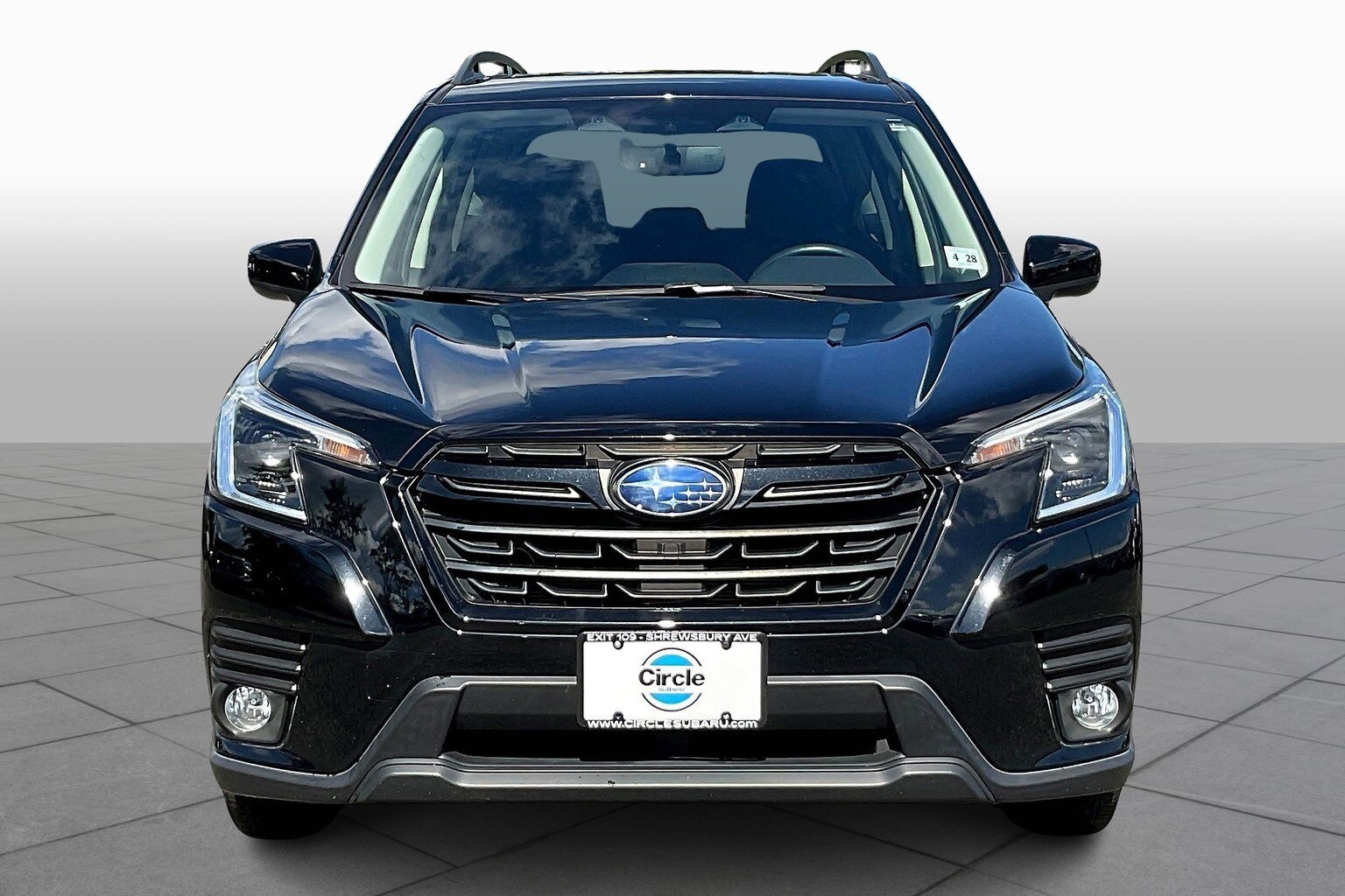 2023 Subaru Forester Premium photo 3