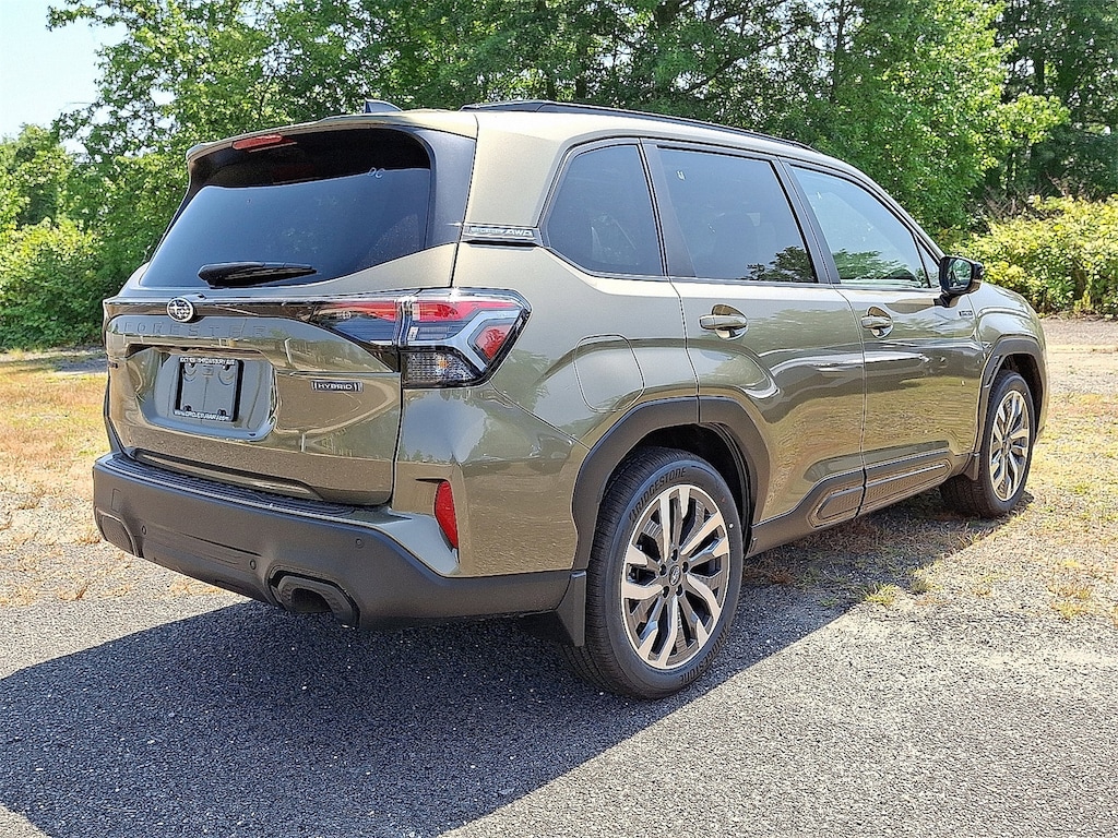 New 2025 Subaru Forester Hybrid Touring SUV