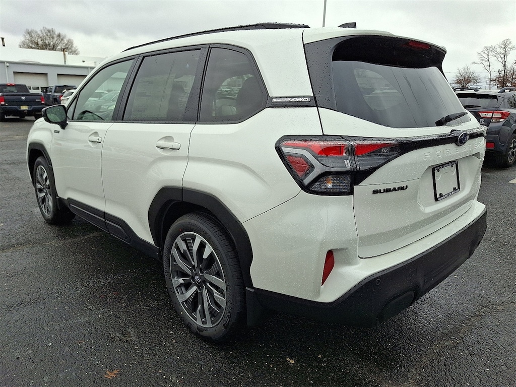 New 2025 Subaru Forester Touring Hybrid SUV