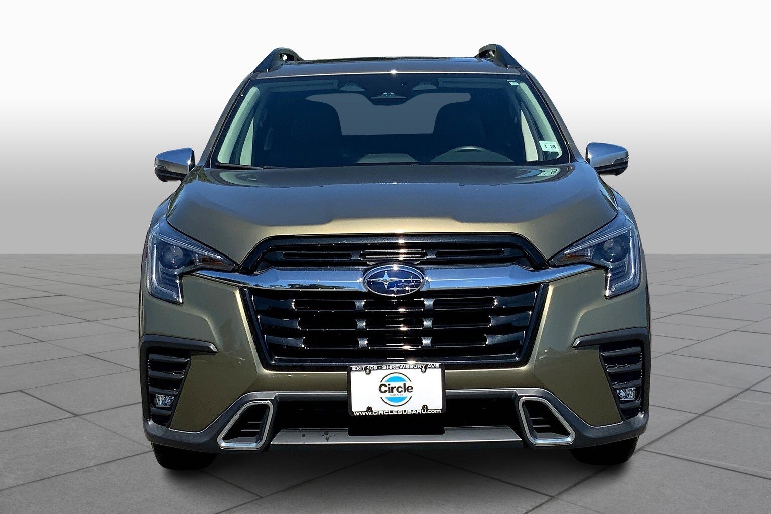2023 Subaru Ascent Touring photo 3
