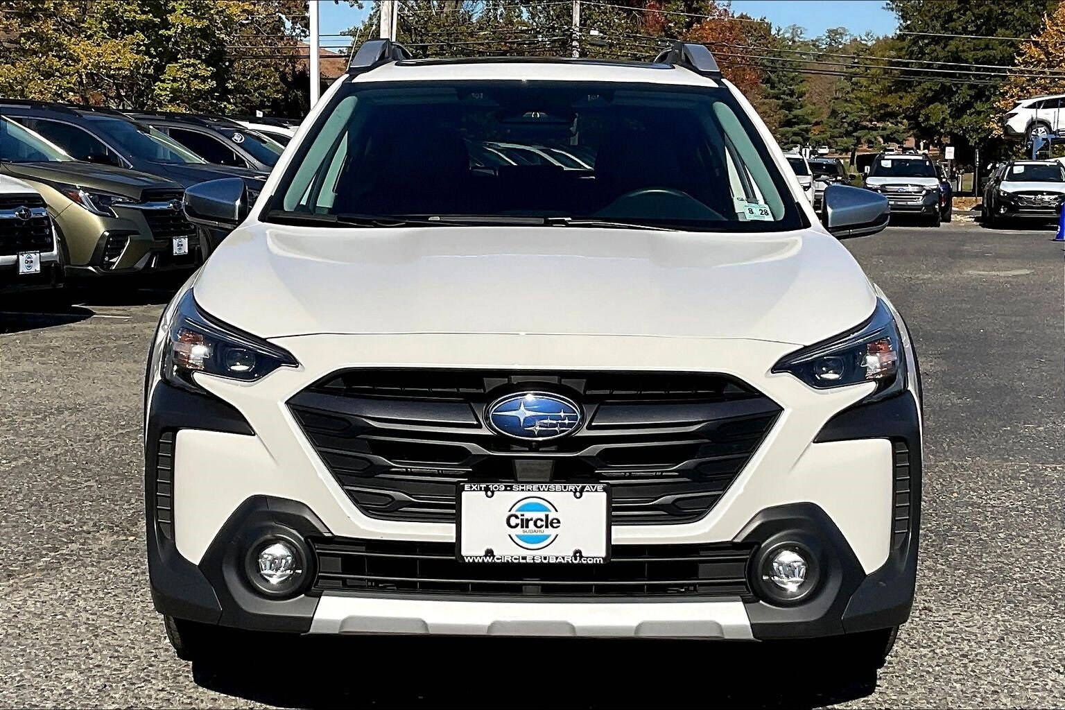 2024 Subaru Outback Touring XT photo 2