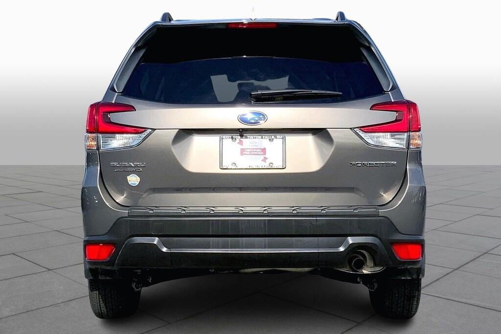 Used 2021 Subaru Forester Premium SUV