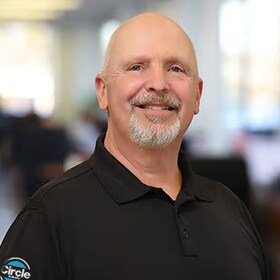 Staff member George Notte from ID_009801