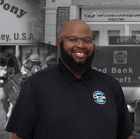 Staff member Dante Reevey from ID_009801