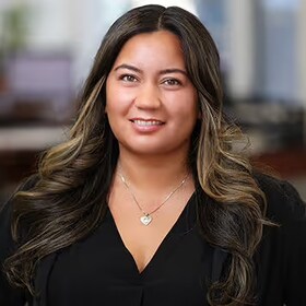 Staff member Stephanie Graybush from ID_009801